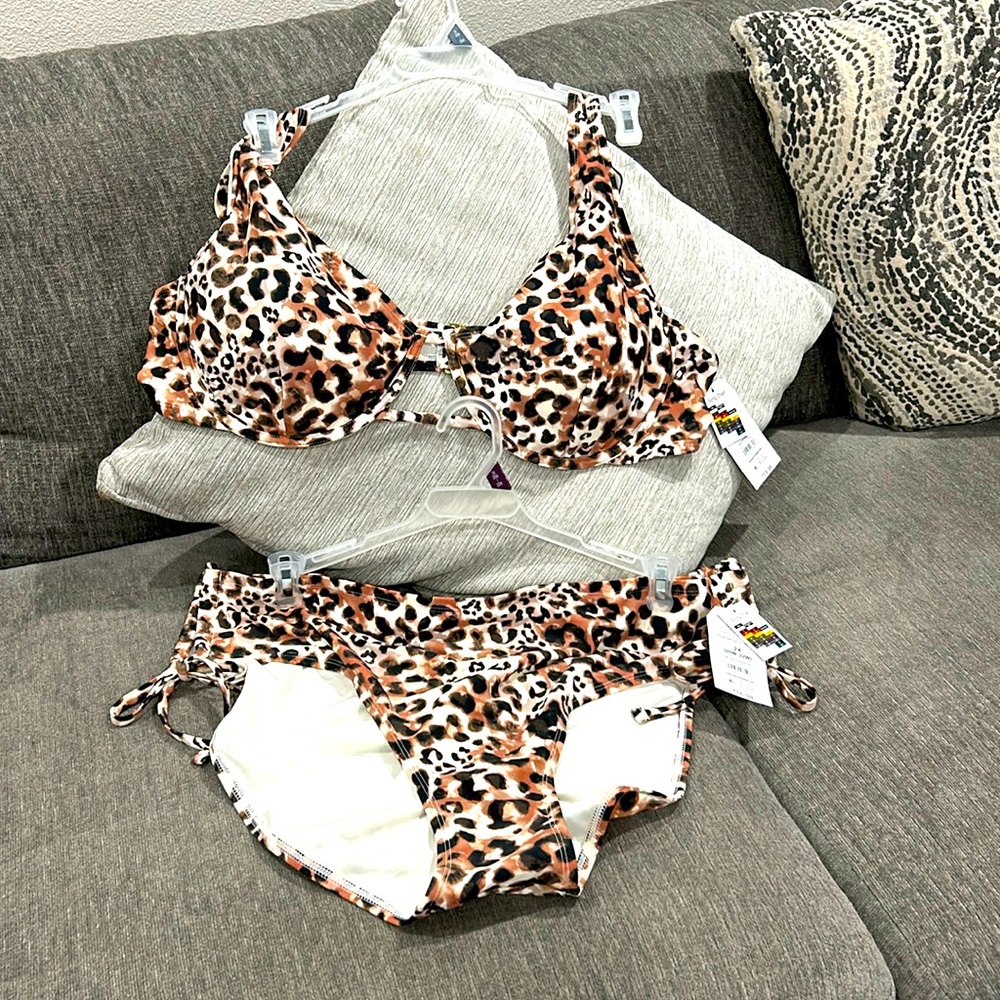 MIX & match swim top and bottom